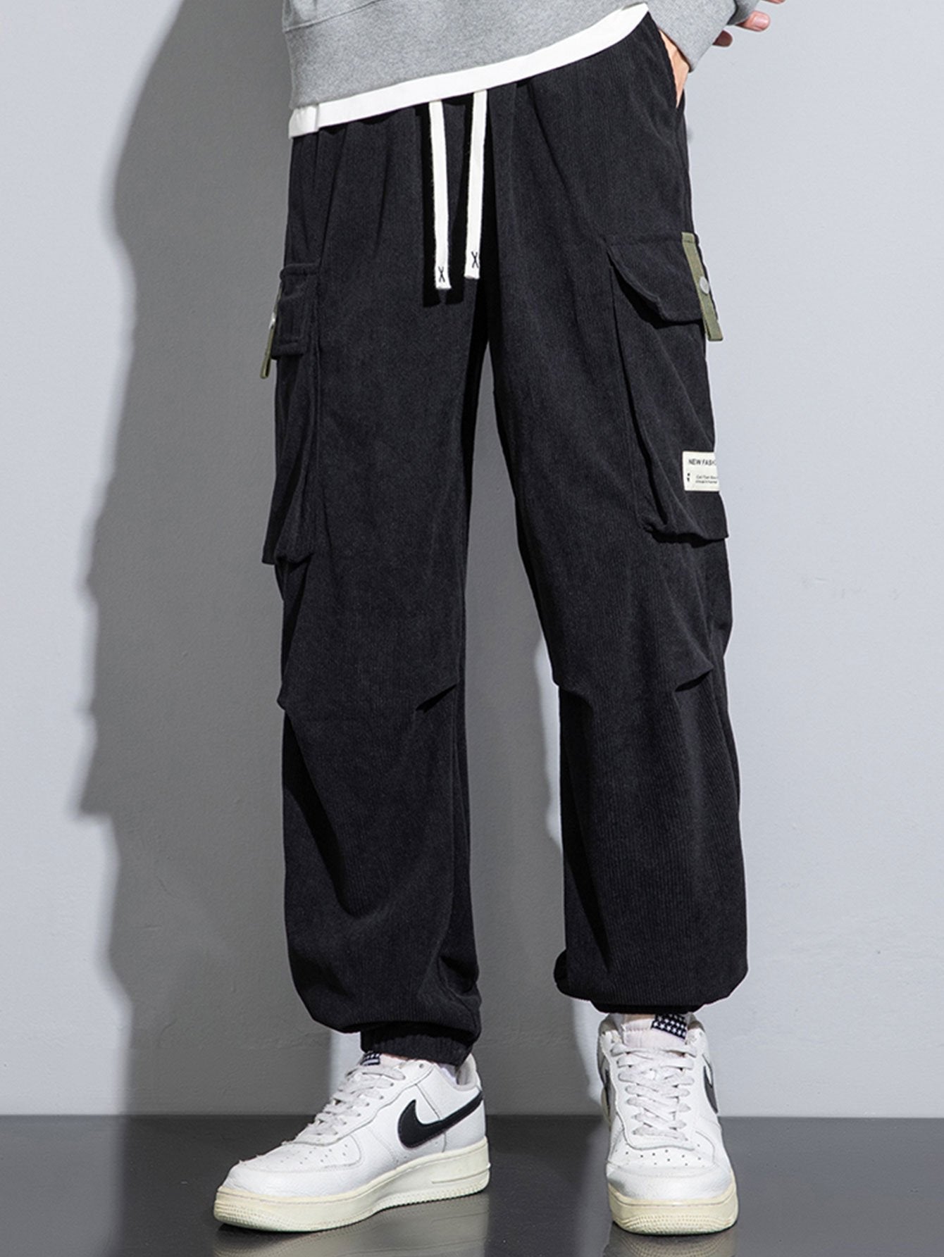 Baastien® | Pantalon de jogging cargo en velours côtelé