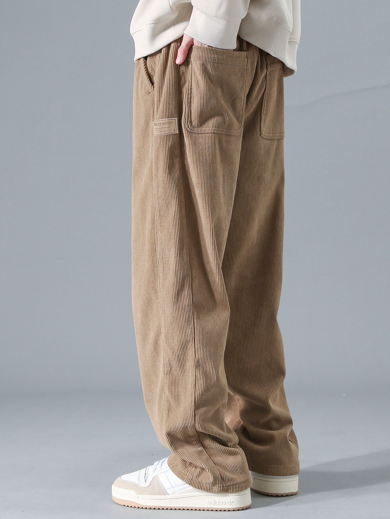 Aubine® | Pantalon droit en velours côtelé