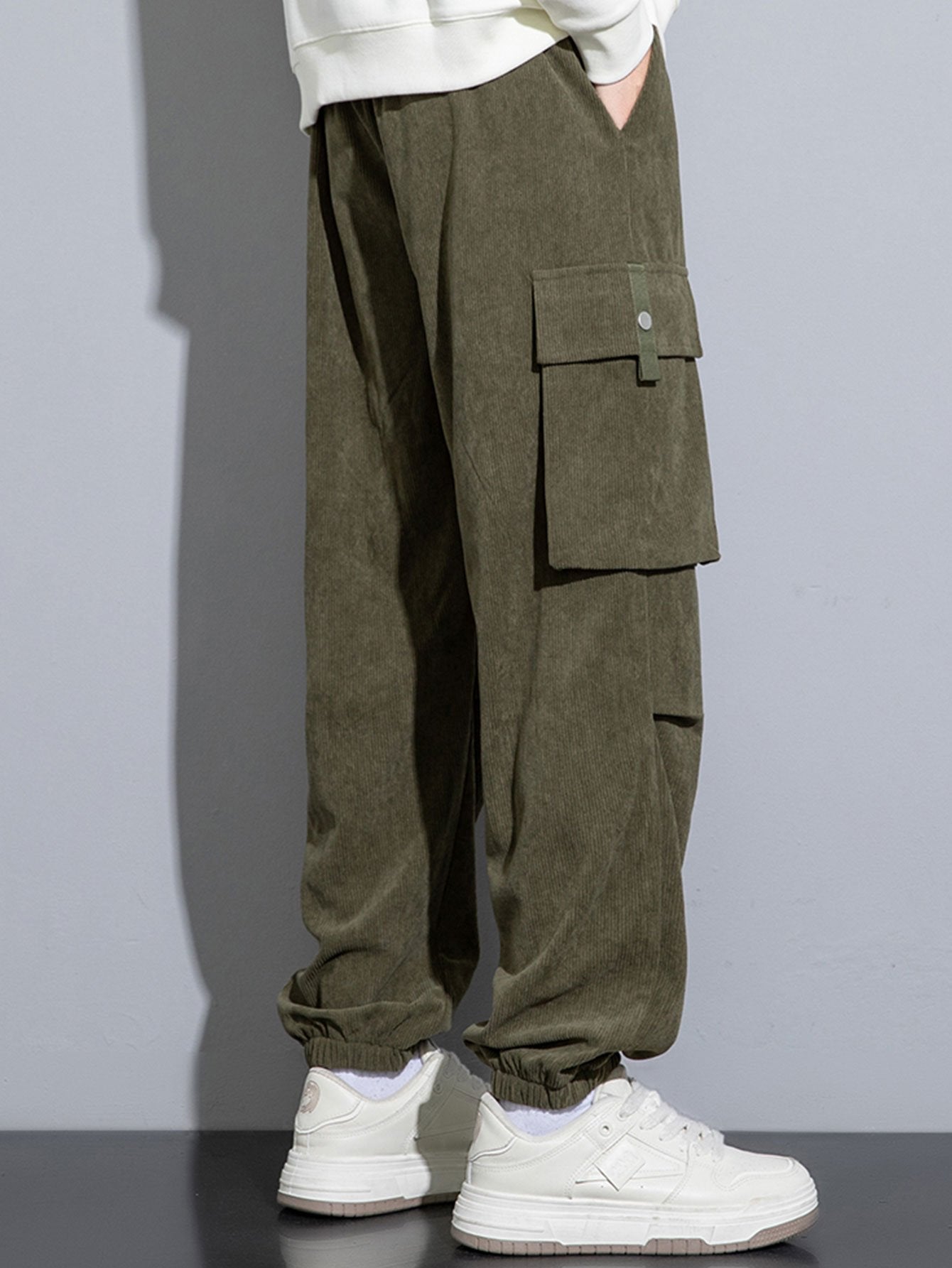 Baastien® | Pantalon de jogging cargo en velours côtelé