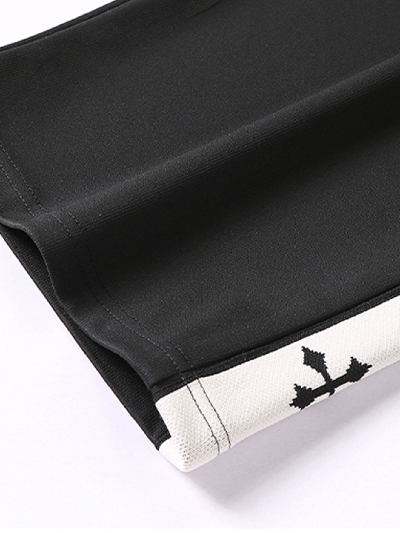 Bach® | Pantalon droit à rayures croisées sur les côtés, coupe décontractée