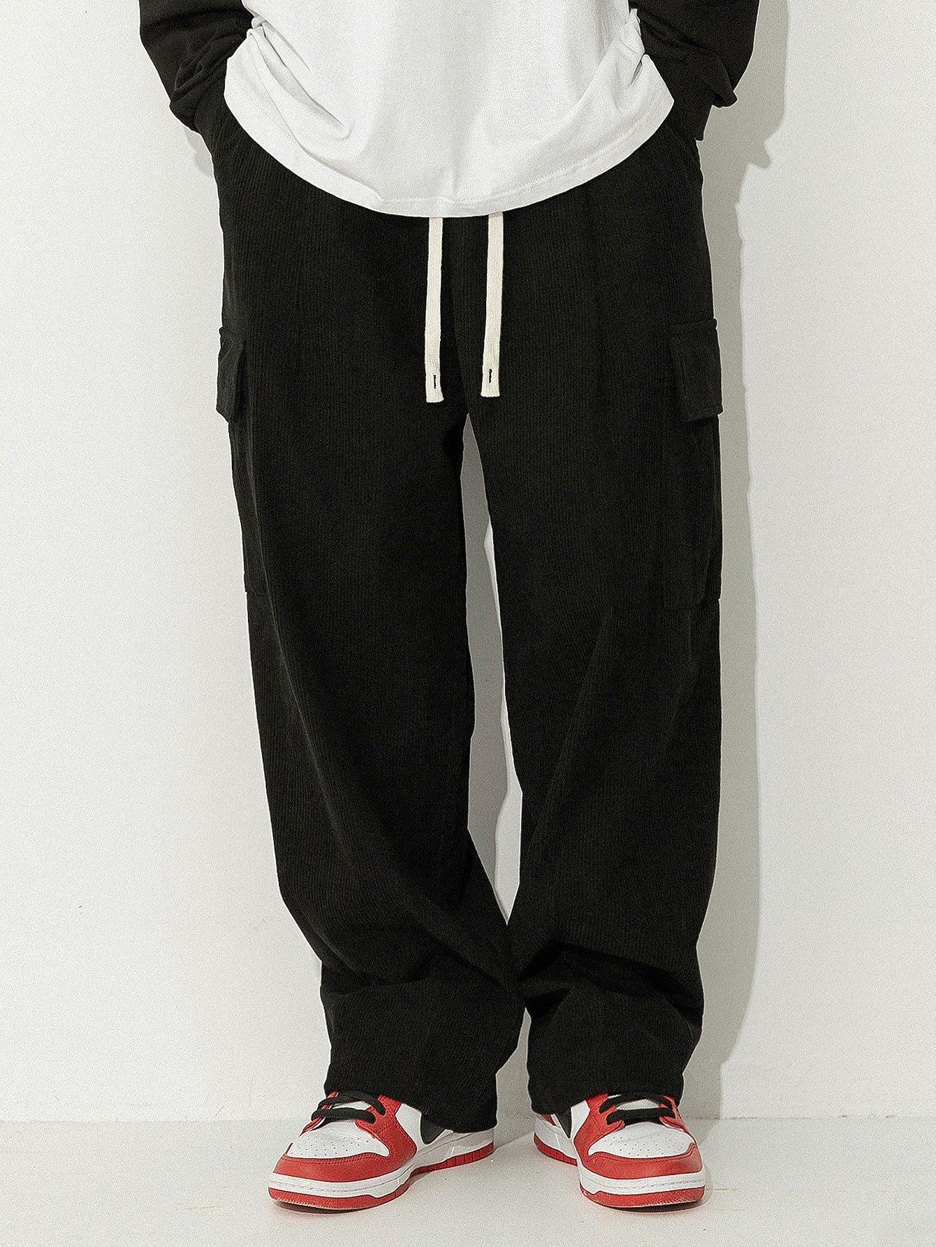 Banville® | Pantalon cargo en velours côtelé coupe ample