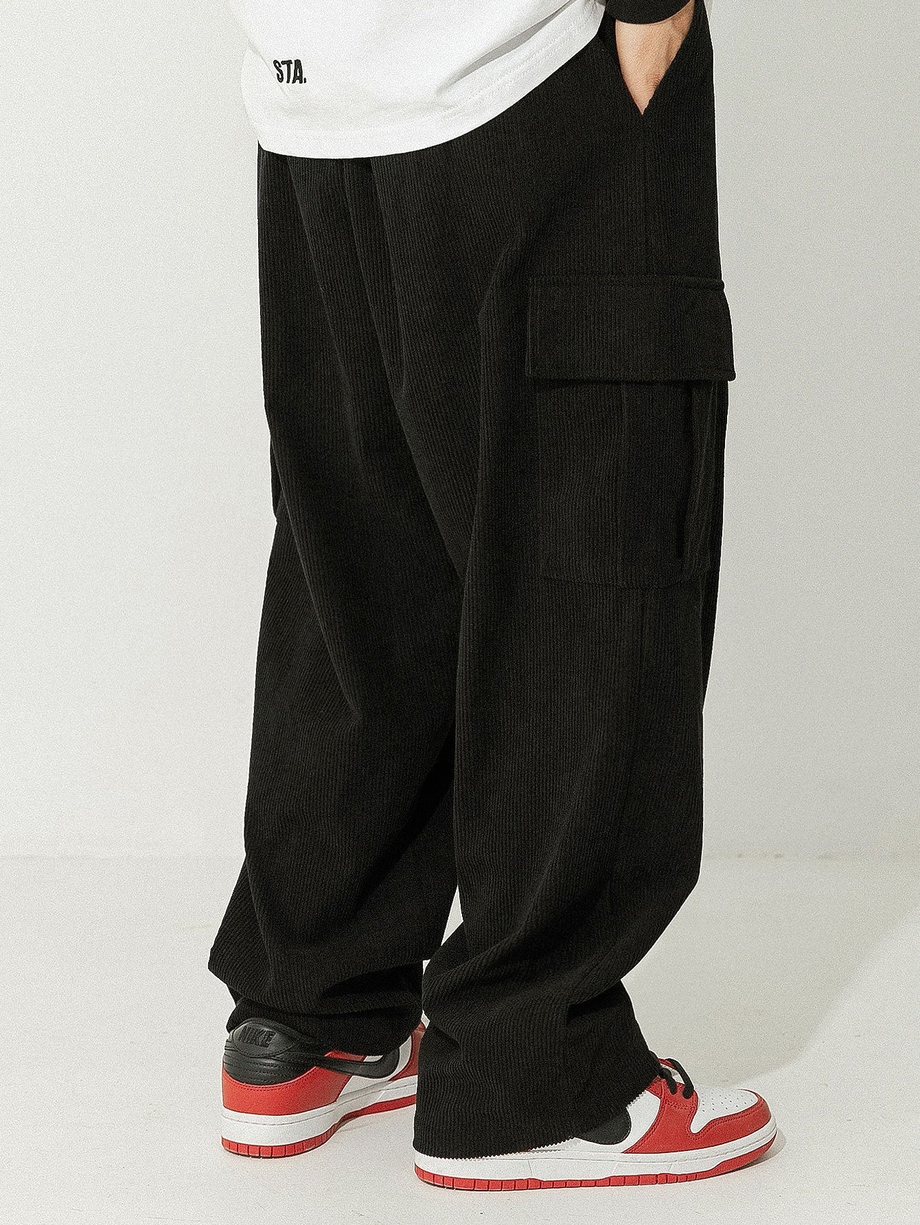 Banville® | Pantalon cargo en velours côtelé coupe ample