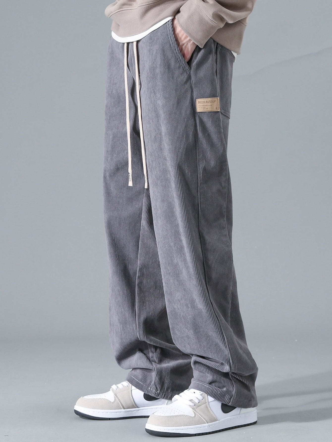 Aubine® | Pantalon droit en velours côtelé
